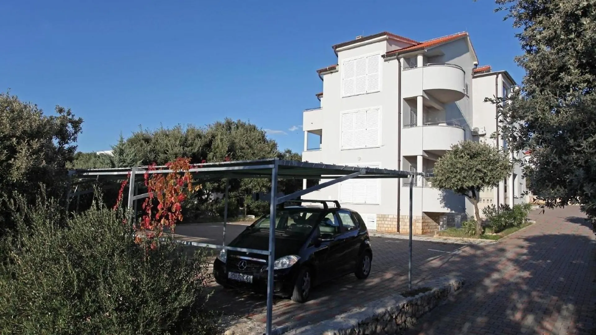 Appartement In Mandre Mit Eigener Terrasse Apartment